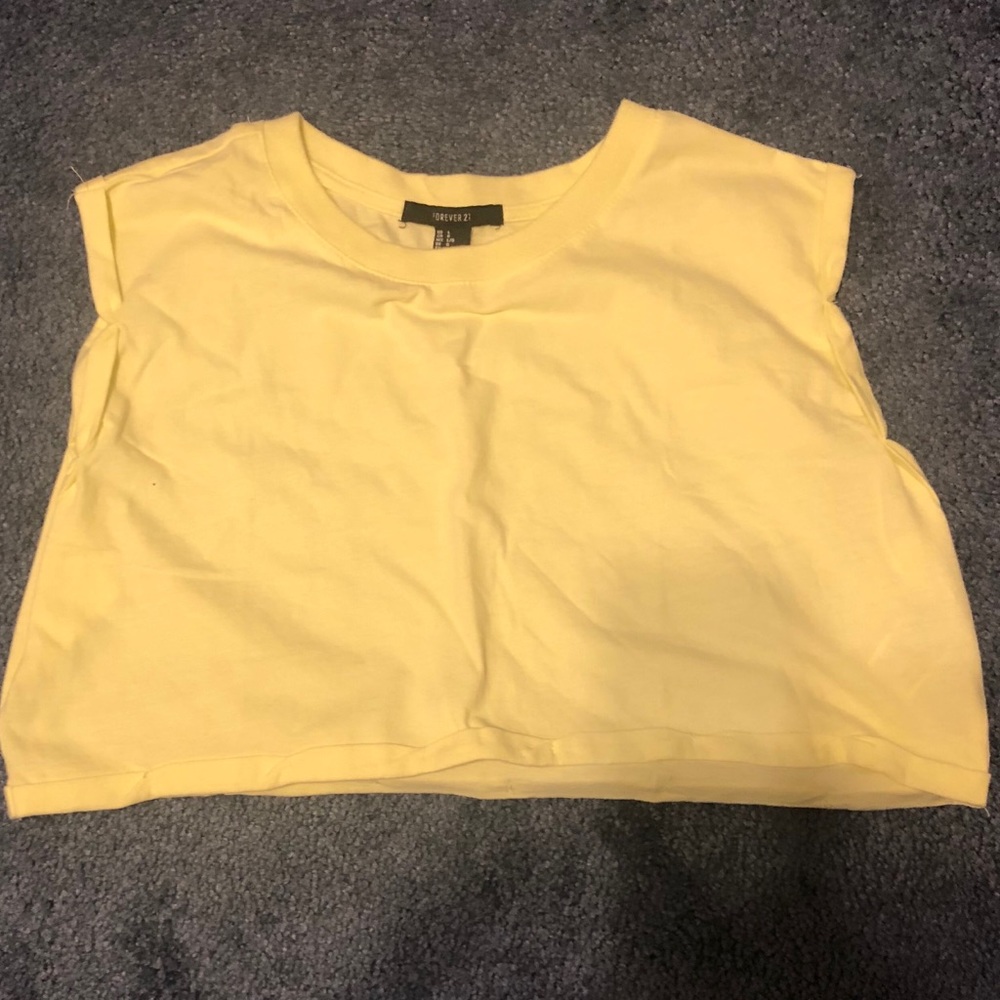 2 forever 21 crop tank tops